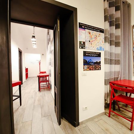 Casa Interattiva Naples'Secrets Bed & Breakfast Exterior foto