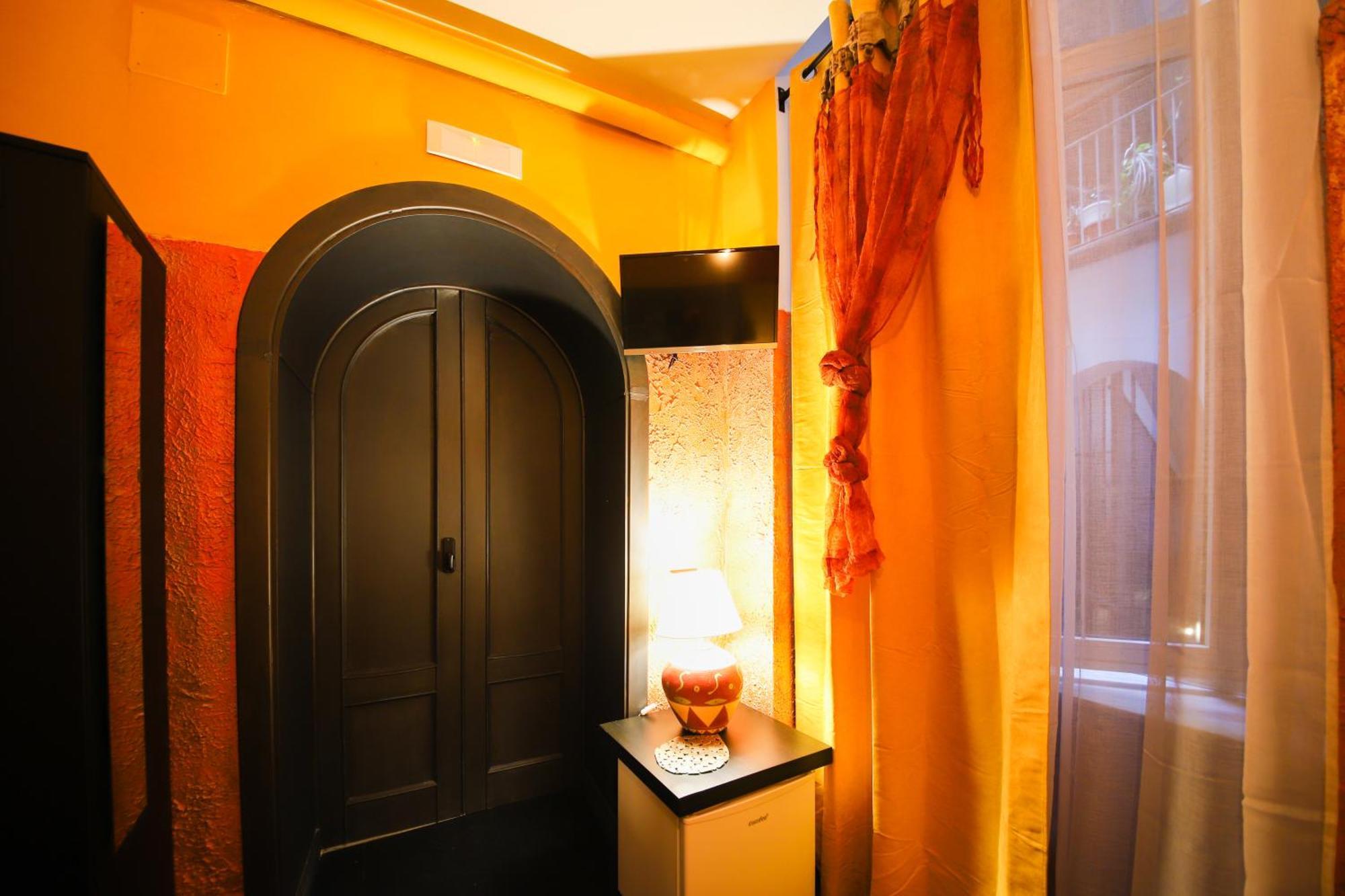 Casa Interattiva Naples'Secrets Bed & Breakfast Exterior foto